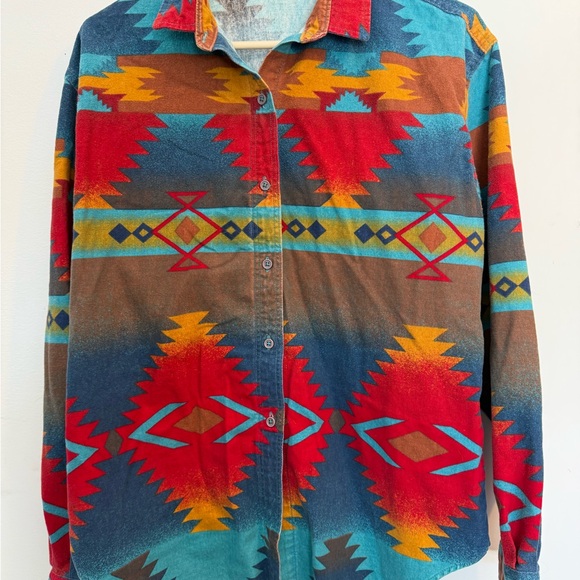 Woolrich Tops - vintage Woolrich flannel shirt Aztec/Navajo pattern red and blue color scheme